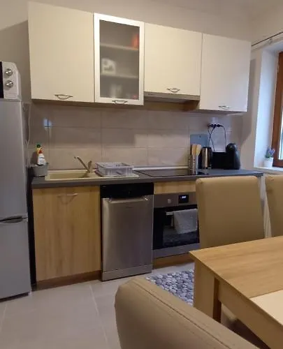 Apartament Megyeri *
